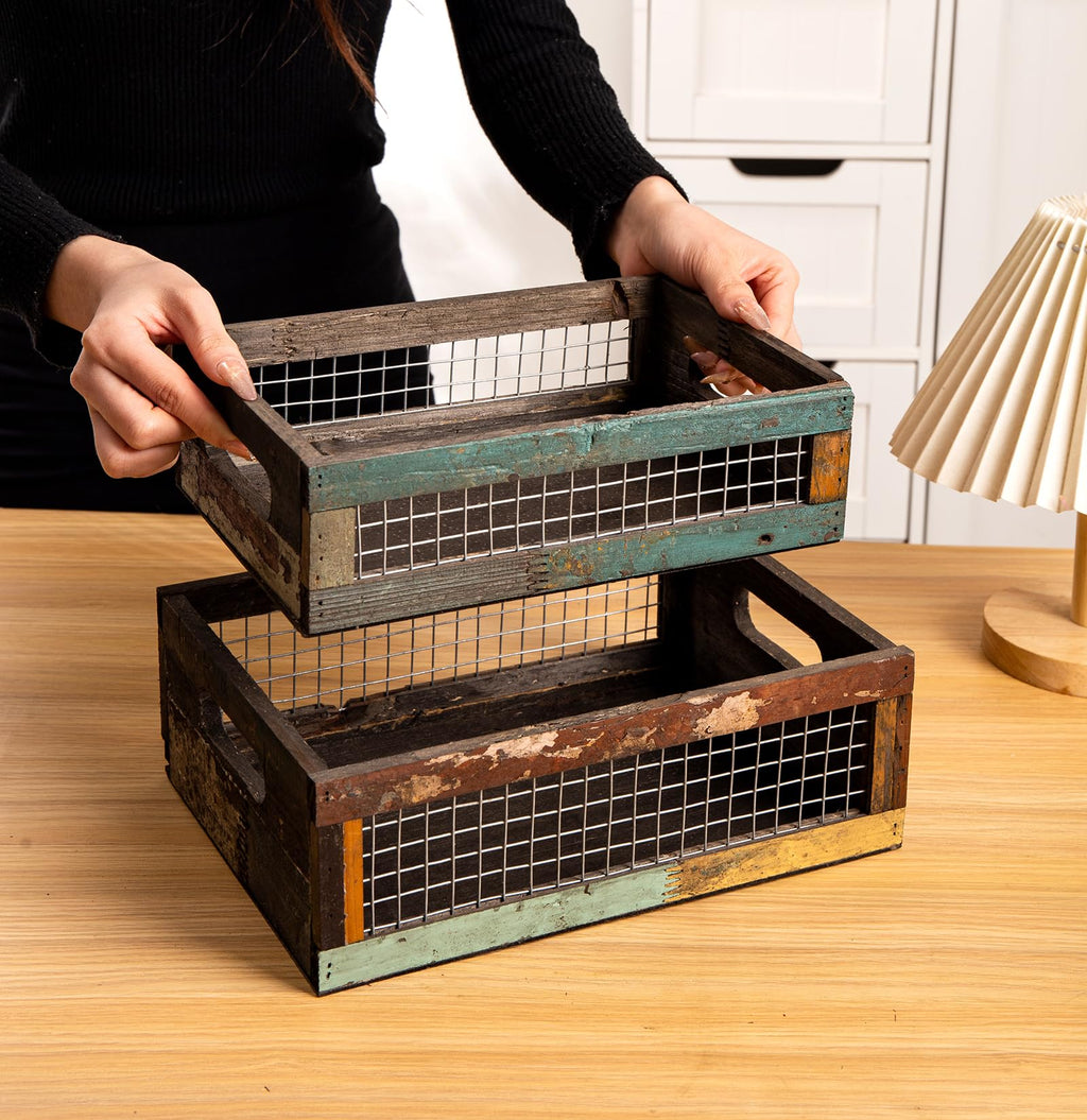 Set of 2 Rustic Wooden Nesting Baskets with Wire Mesh F582