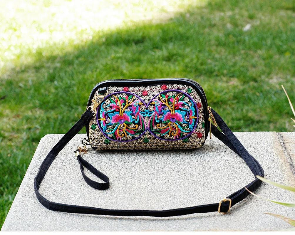 New Ethnic Embroidery Flower Bag Fashion Clutch Bag Shoulder Slung Mobile Phone Bag Mini Bag